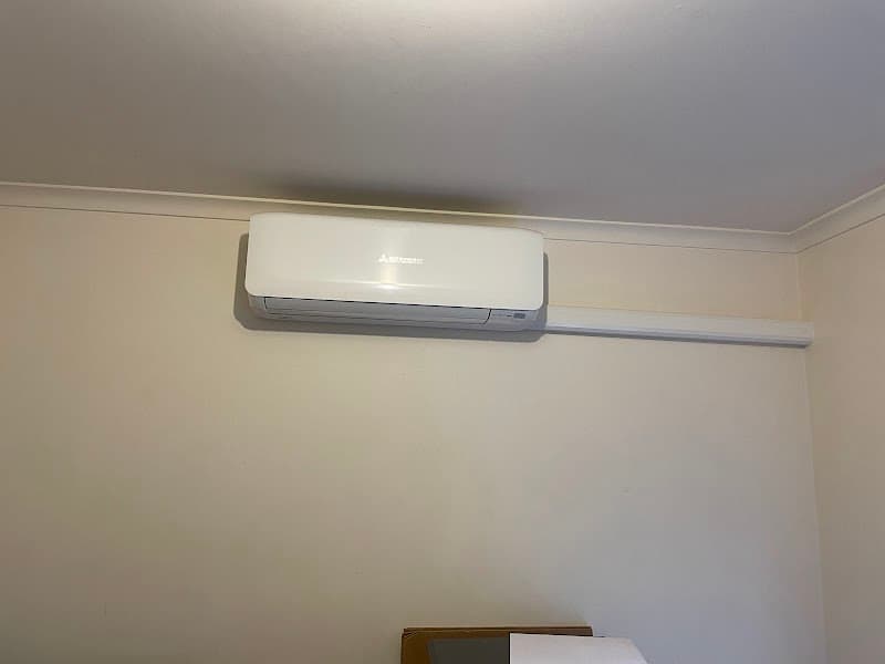 Streamline Energy solar panel installation work in Carrum Downs