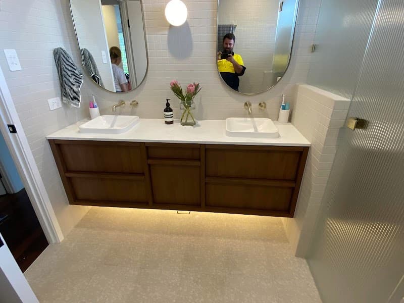 Strictly Tiling tiling work in Brassall