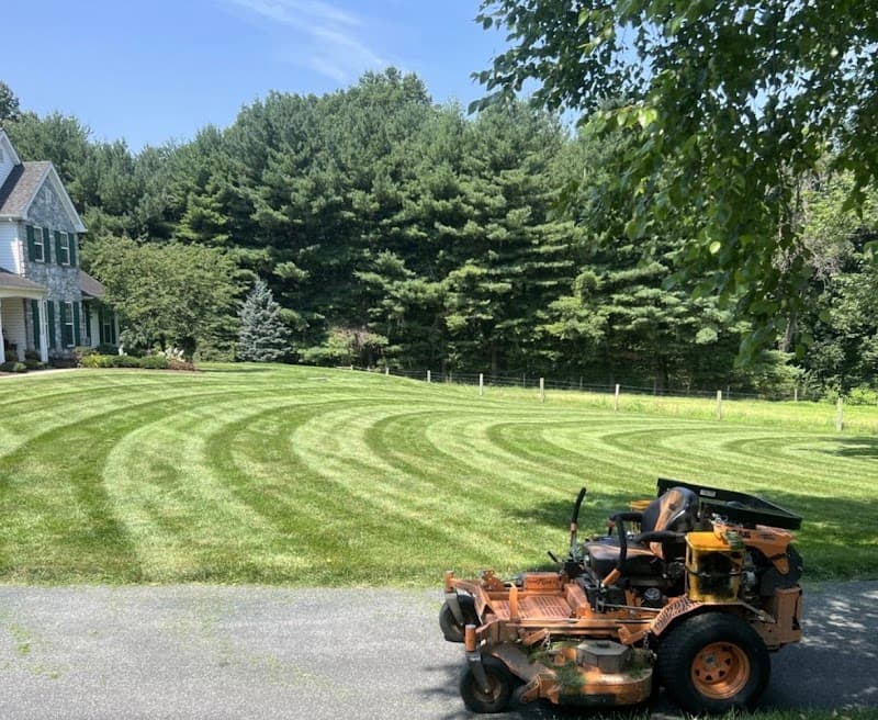 STSB lawn mower landscaping work in East Albury