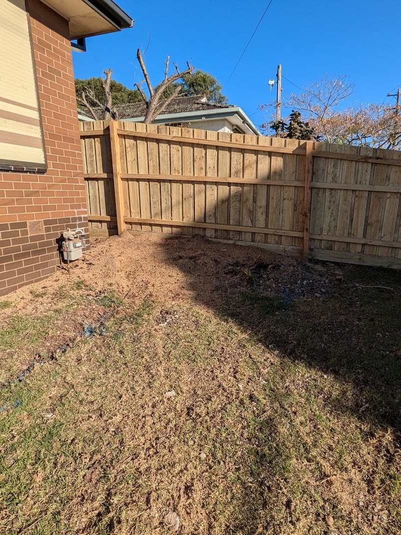 Stump Grinding Geelong tree services work in Grovedale