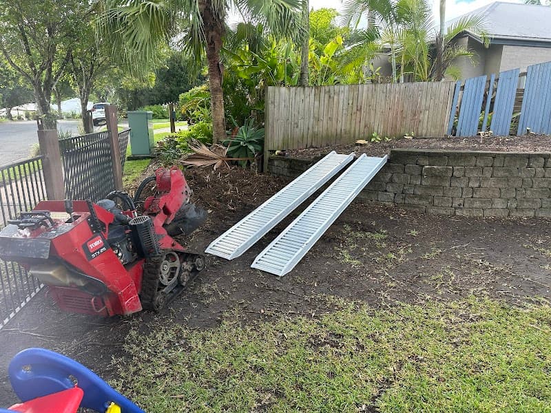 Stumpworks Qld tree services work in Sippy Downs