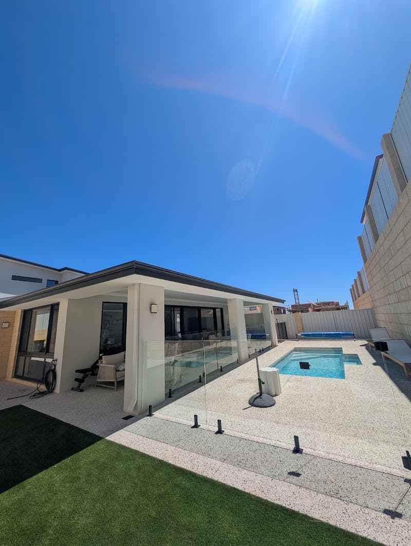 Suds Cleaning Services gutter cleaning work in Scarborough