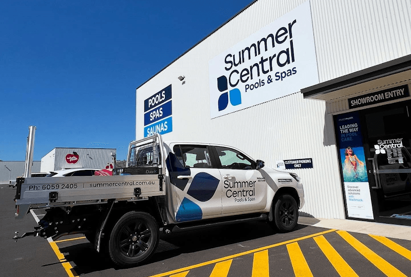 Summer Central pool maintenance work in West Wodonga