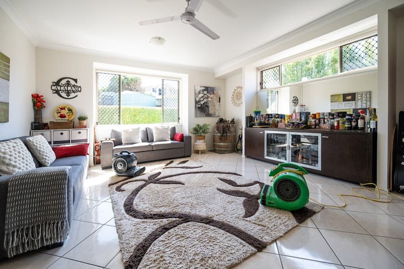 Sun Dry Carpet Steam Cleaning and Pest Control Services carpet cleaning work in North Lakes