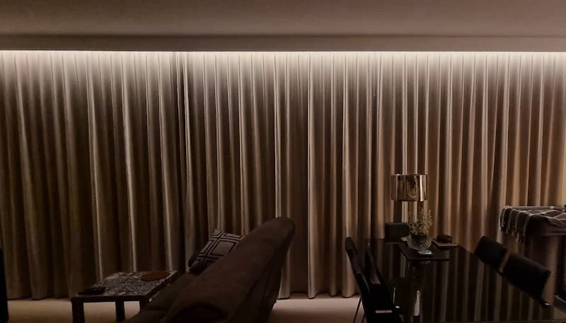 Sun Shine Blinds Canberra curtains & blinds work in Fyshwick