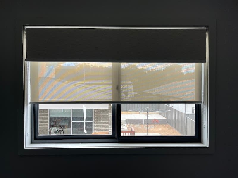 Sun Shine Blinds Canberra curtains & blinds work in Fyshwick