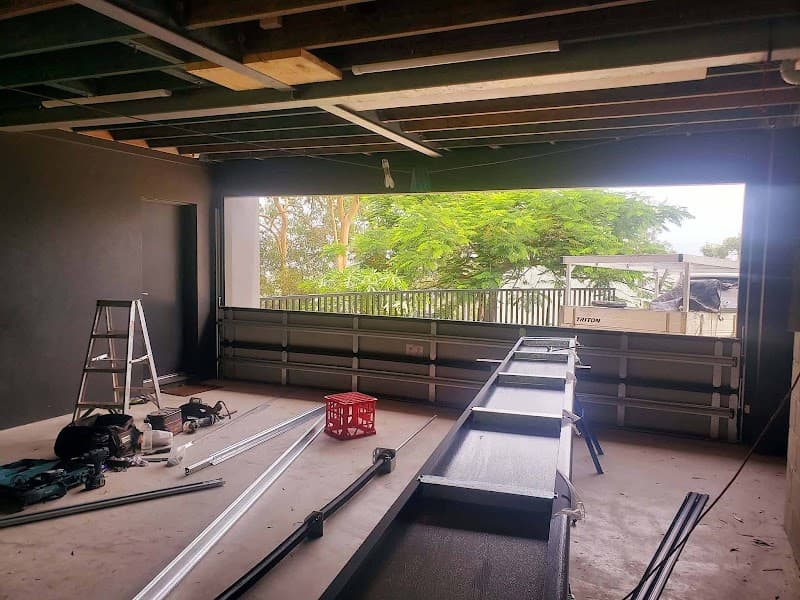 Suncoast Garage Door Repairs garage doors work in Bli Bli