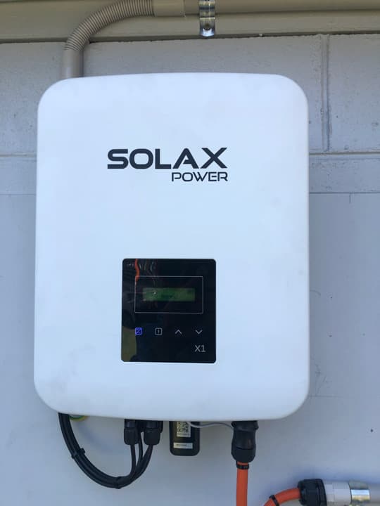 Sunny Gold Solar solar panel installation work in Westcourt