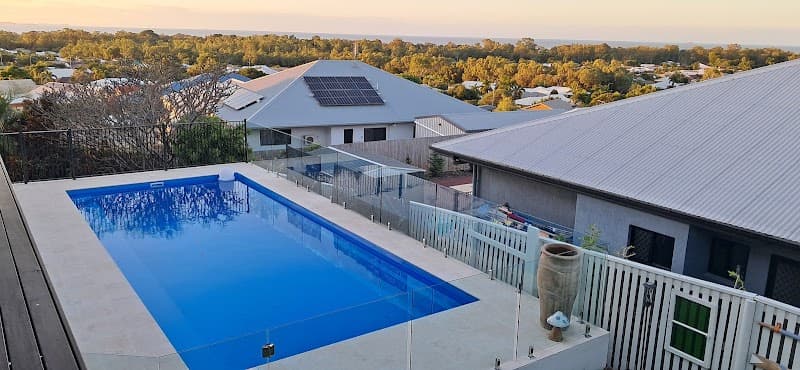 Sunseeker Pools NQ pool builder work in Bushland Beach