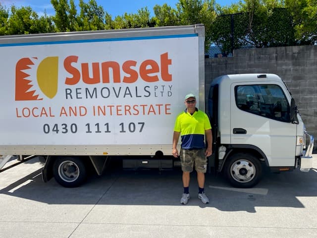 Sunset Removals Pty Ltd removalist work in Adamstown