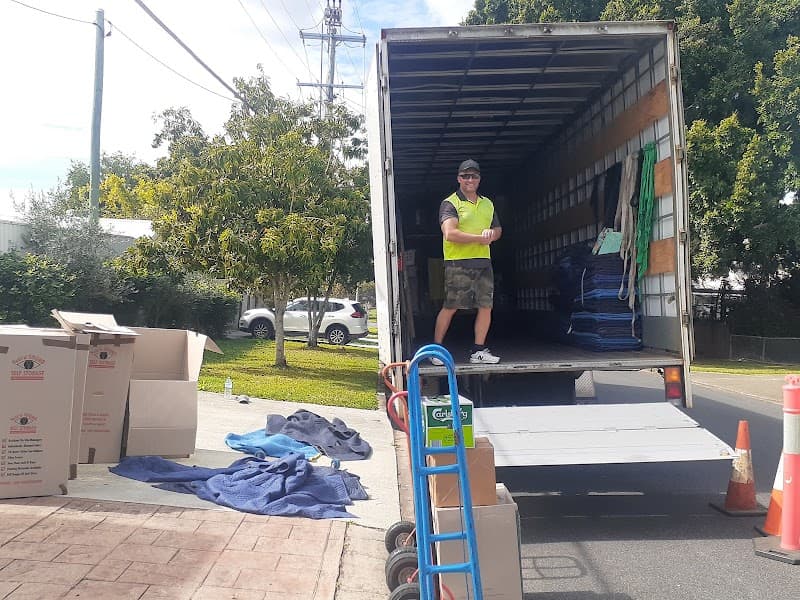 Sunset Removals Pty Ltd removalist work in Adamstown