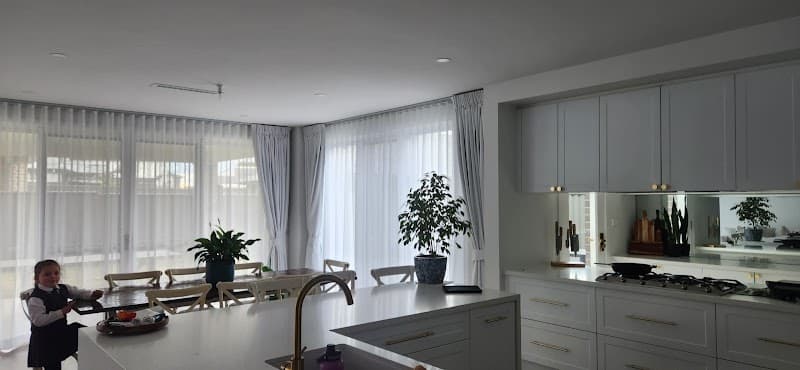 Sunshine Curtains curtains & blinds work in Auburn