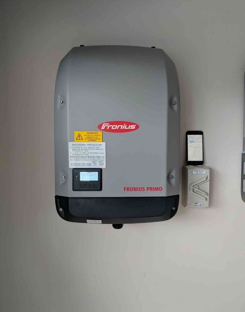 SunSmart Sunshine Coast - Solar & Batteries solar panel installation work in Warana