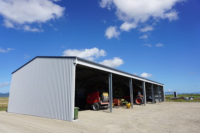 Sunstate Garages & Sheds garage doors work in Glenella