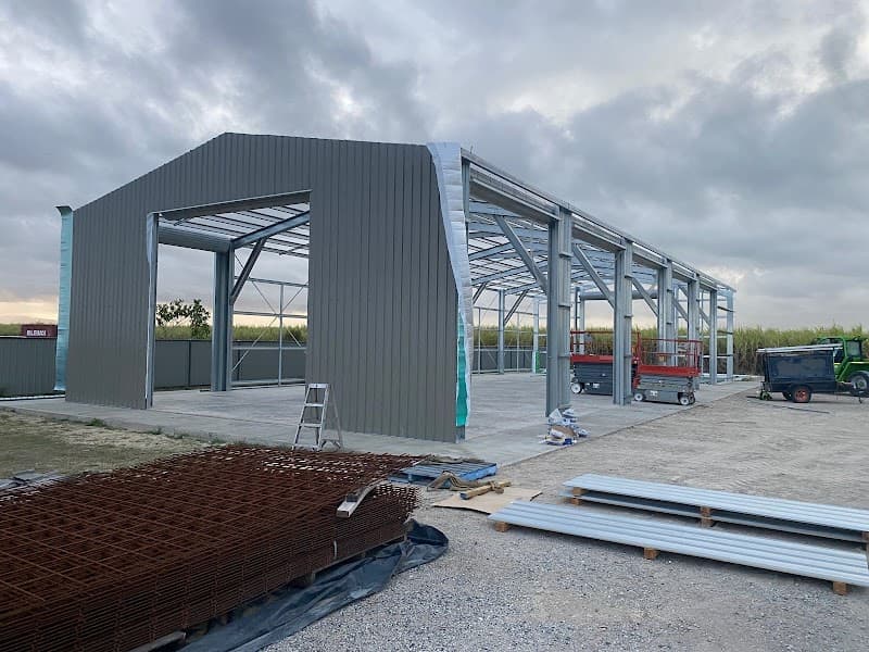 Sunstate Garages & Sheds garage doors work in Glenella