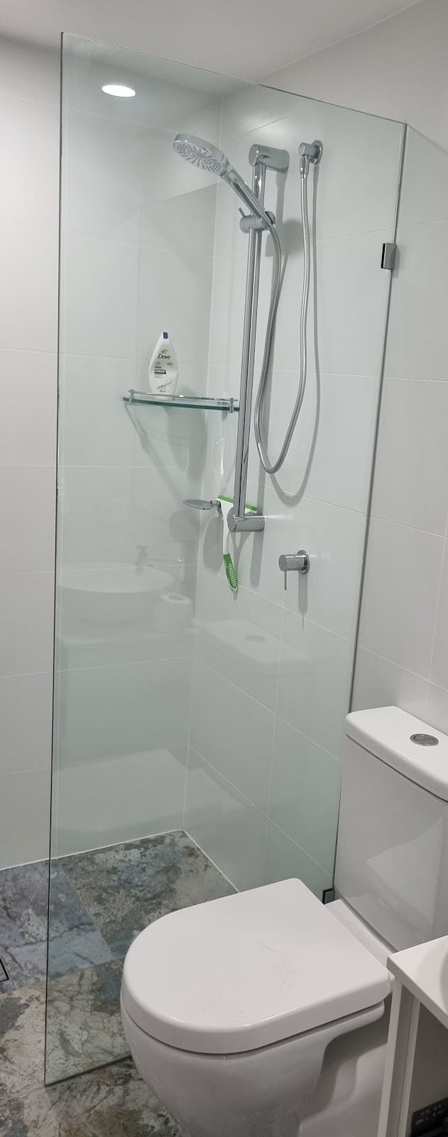 Sunstate Glass glass & glazier work in Warana