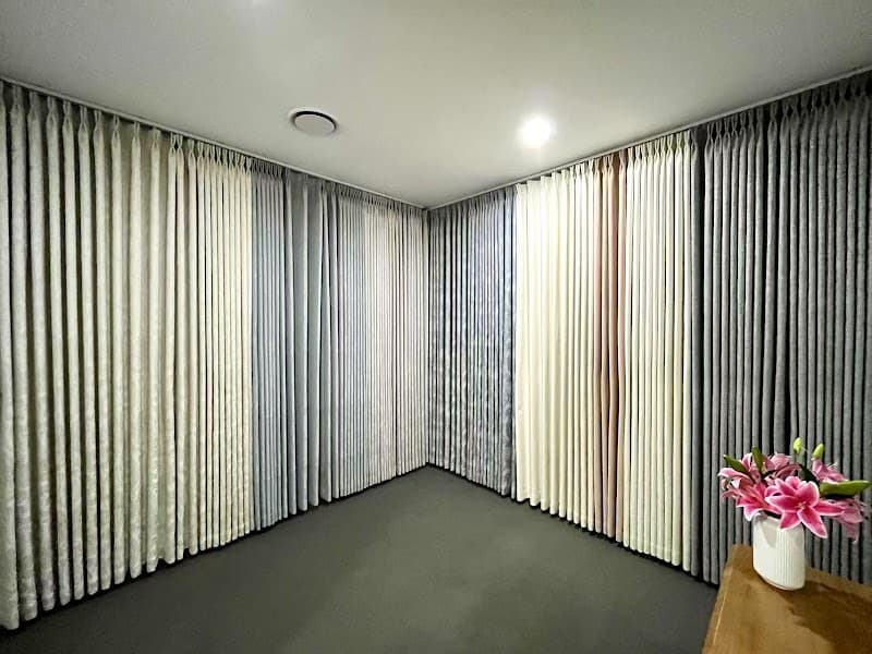 Super Curtains, Blinds and Shutters curtains & blinds work in Rochedale
