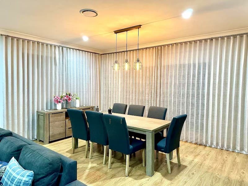 Super Curtains, Blinds and Shutters curtains & blinds work in Rochedale