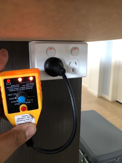 Super Electrician Geelong electrician work in Wandana Heights