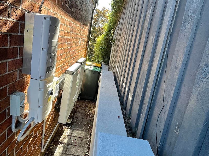 SUPERB SOLAR solar panel installation work in Sydney