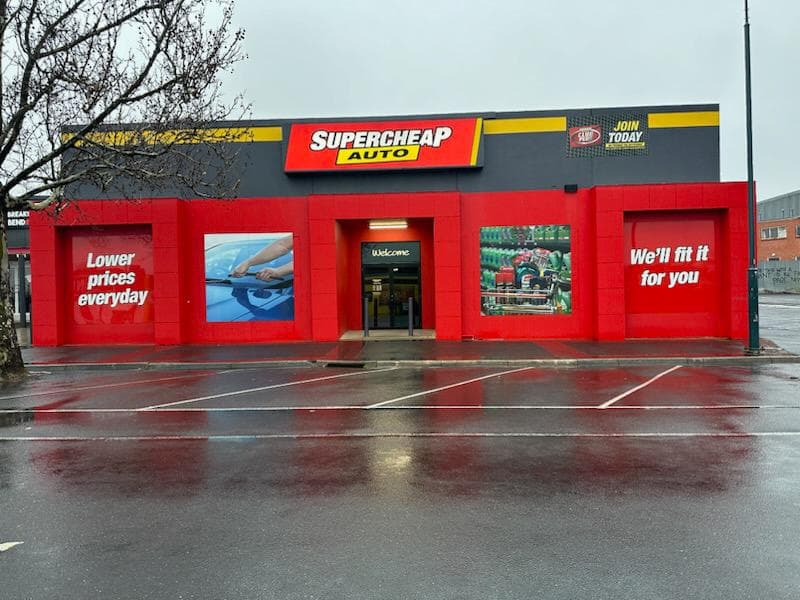 Supercheap Auto Bendigo window tinting work in Bendigo