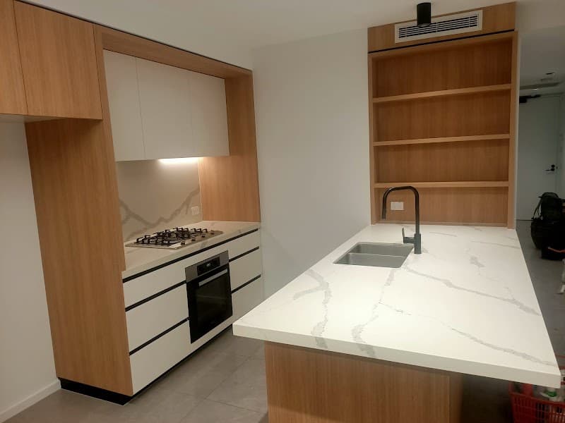 Superior Bond Cleaning Brisbane cleaning work in Spring Hill