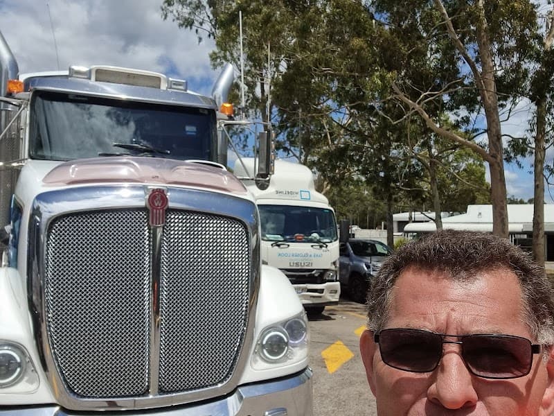 Superstar Removals removalist work in Newcastle