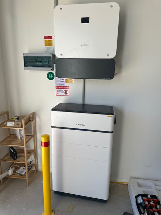 Supreme Solar Power solar panel installation work in Bundall