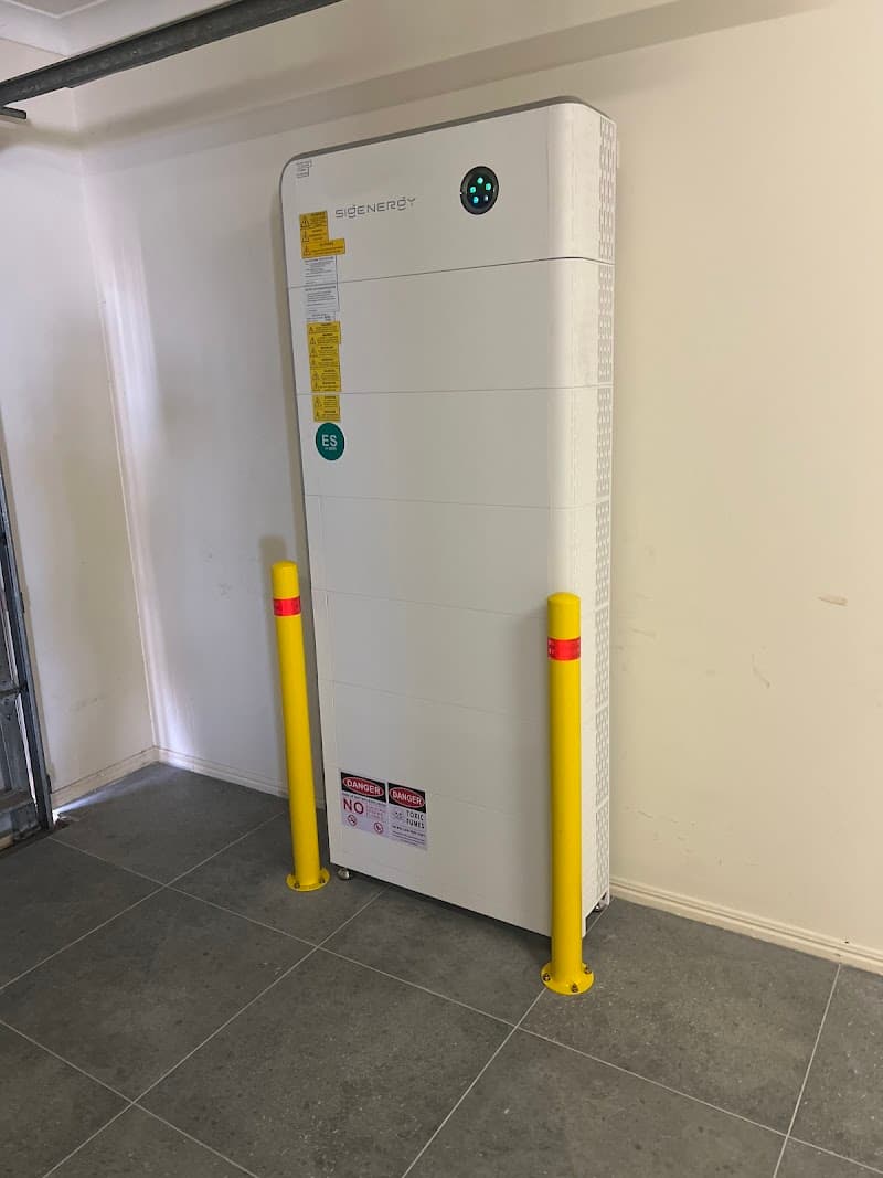 Supreme Solar Power solar panel installation work in Bundall