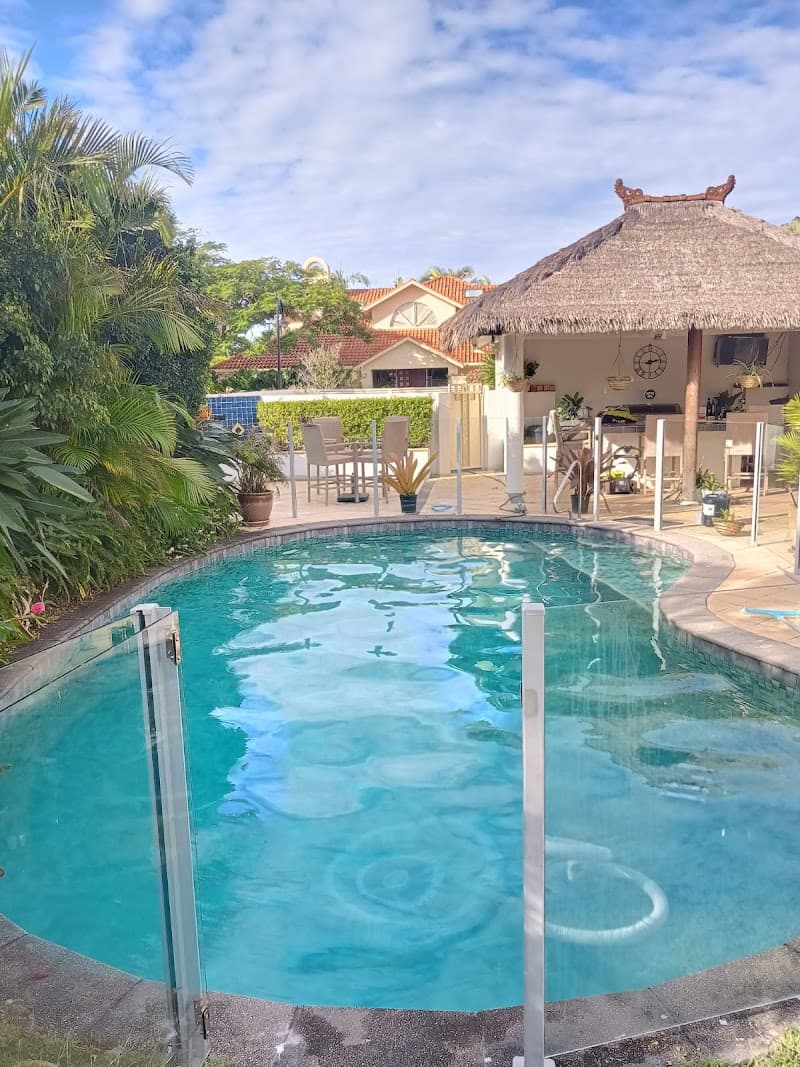 Surfers Paradise Pool Cleaning Service pool maintenance work in Surfers Paradise