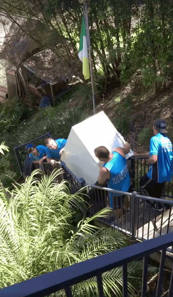 Surfside Removals and Storage removalist work in Somersby