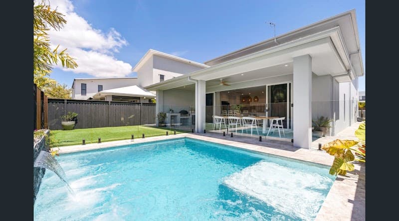 Sustainable Pools pool builder work in Ring