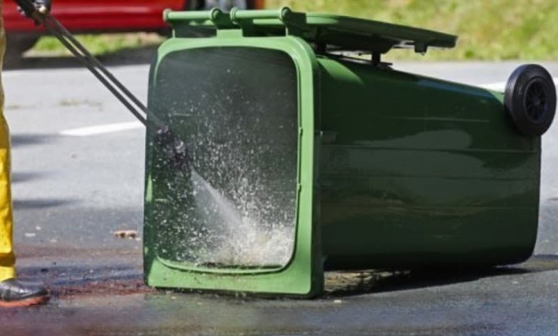 Swan Exterior Cleaning Solutions pressure washing work in Baldivis