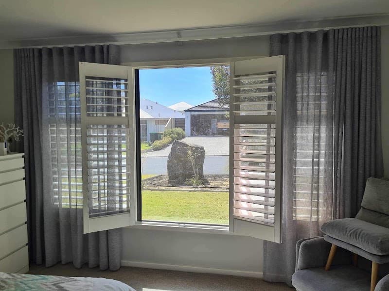 SwanWest Blinds & Window Treatments curtains & blinds work in East Bunbury