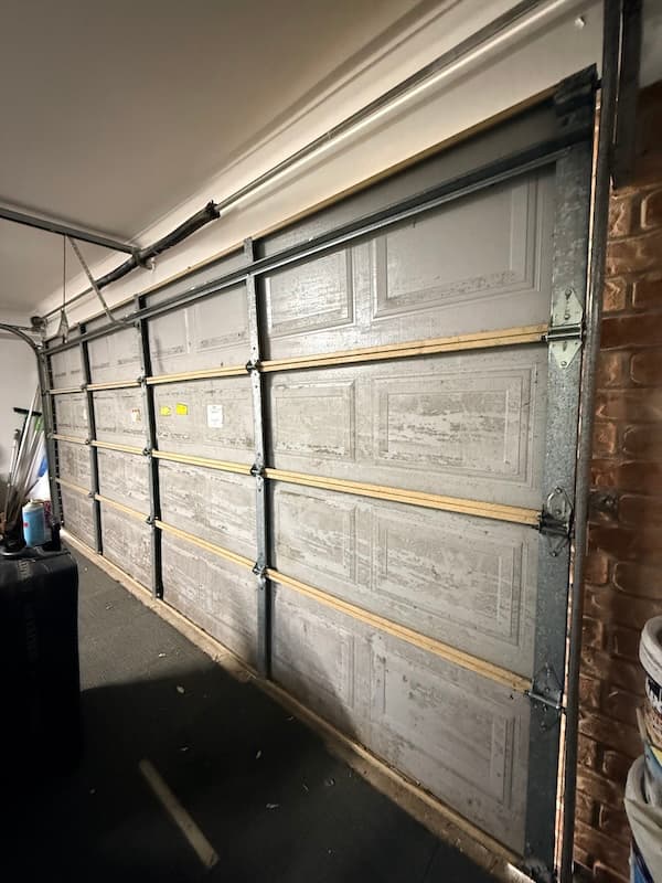 Sweets Garage Door garage doors work in Chloe Street Burleigh Heads