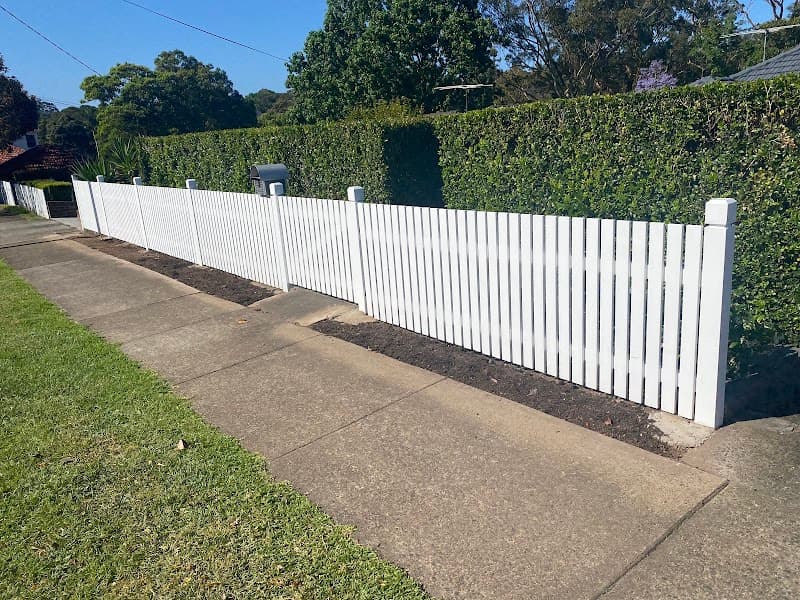 Swift Contracting Pty Ltd fencing work in Glebe