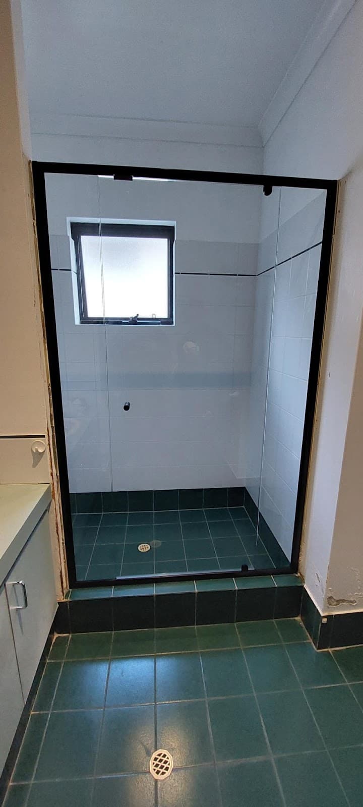 Swift Glass & Glazing Pty Ltd glass & glazier work in Canning Vale