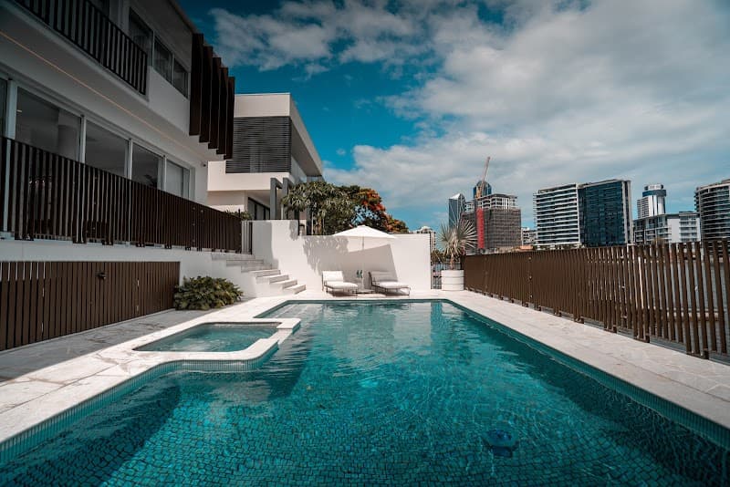 SWIM N POOLS AUS pool builder work in Burleigh Heads