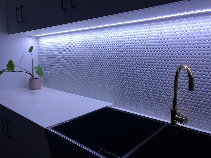 Switched On Electricians QLD electrician work in Newtown