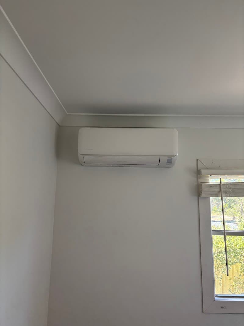 Switched On Electricians QLD electrician work in Newtown