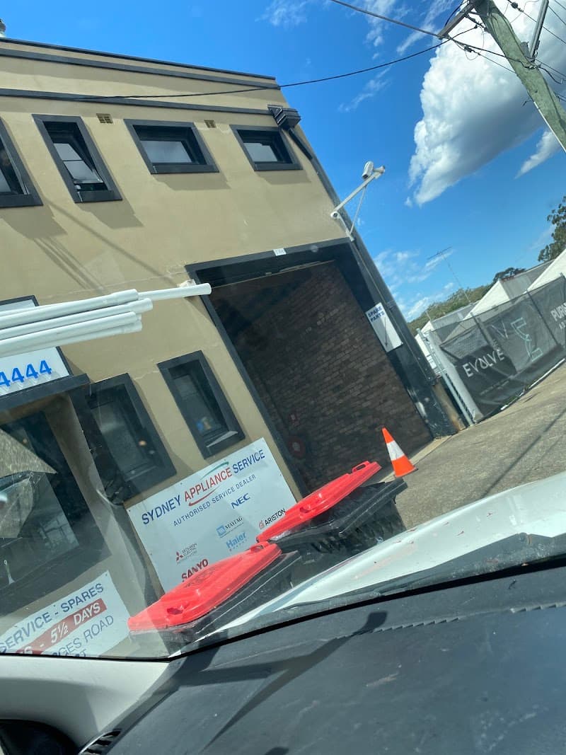 Sydney Appliance Service appliance repair work in Blakehurst