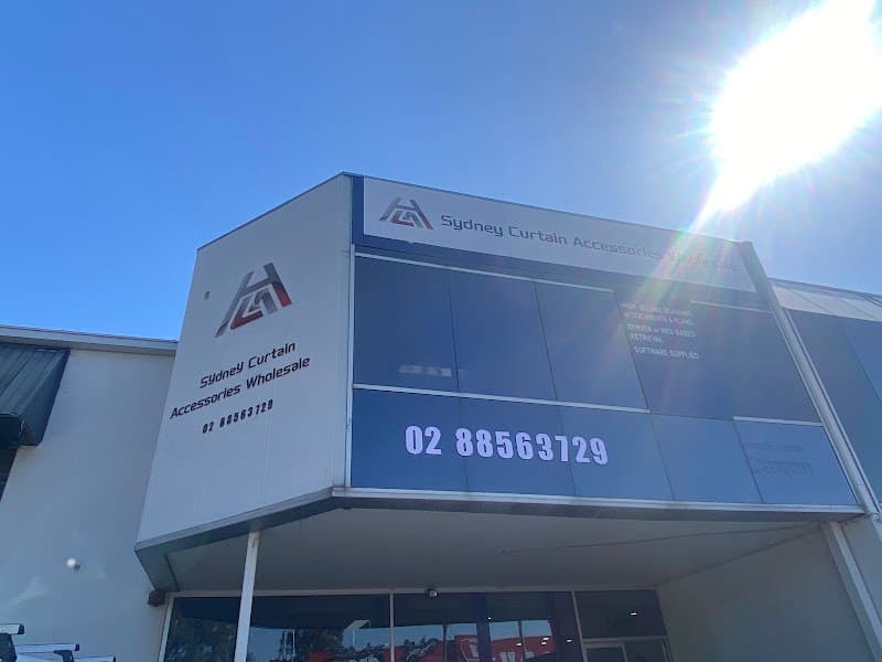 Sydney Curtain Accessories Wholesale curtains & blinds work in Clyde