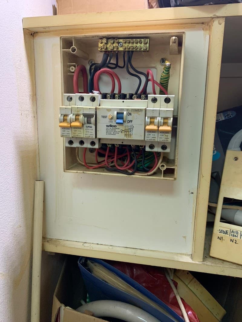 Sydney Electrical Service electrician work in Sydney