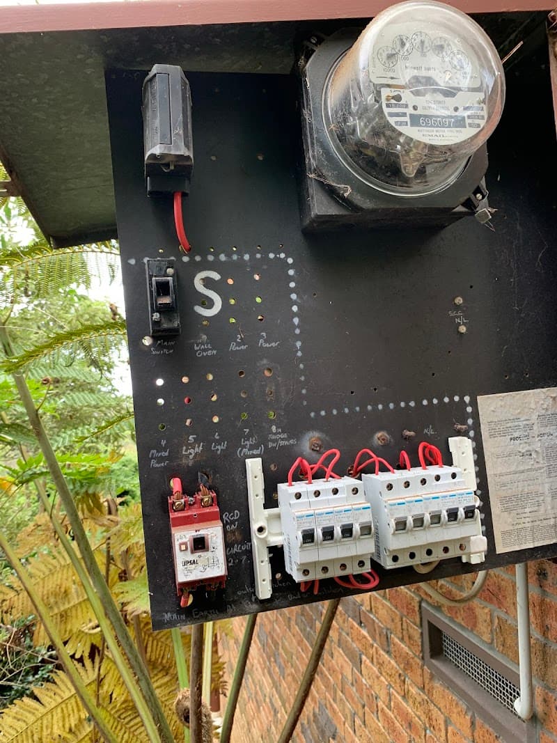 Sydney Electrical Service electrician work in Sydney