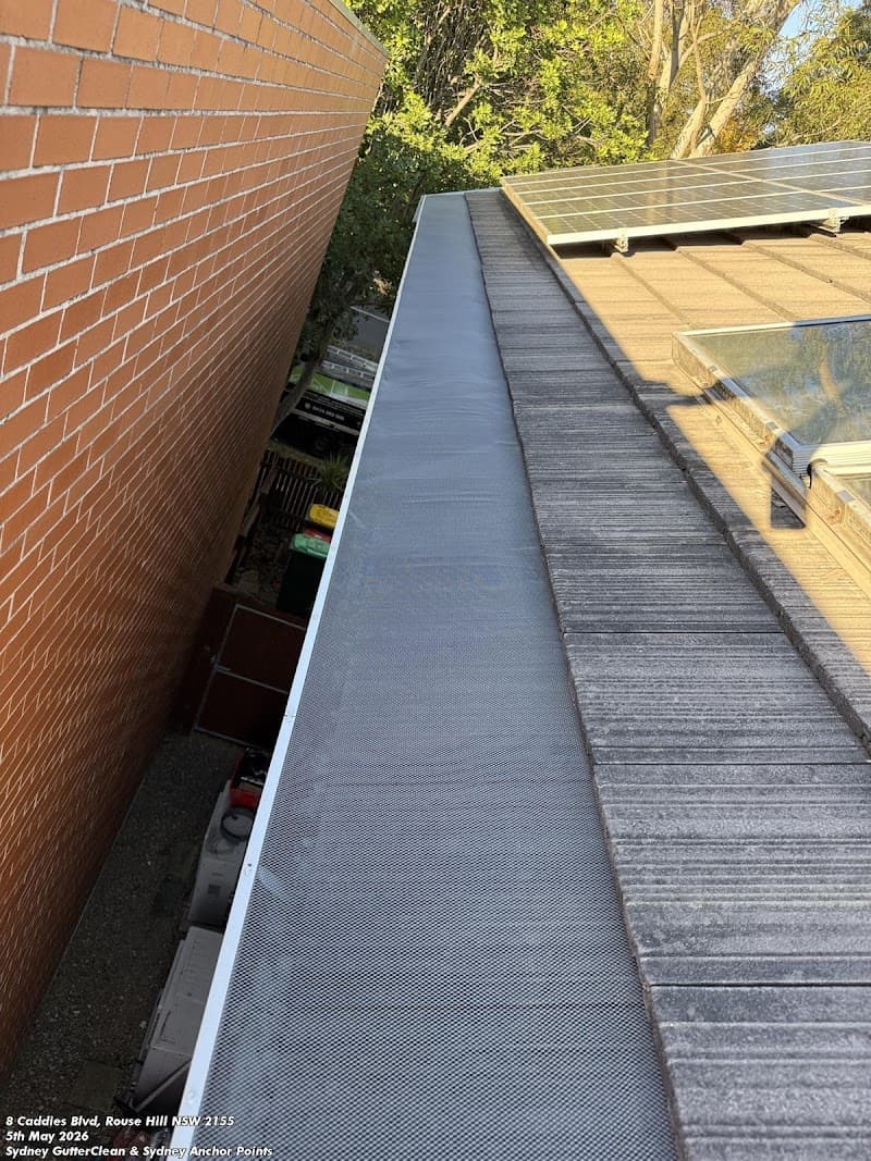 Sydney Gutter Clean gutter cleaning work in Crows Nest