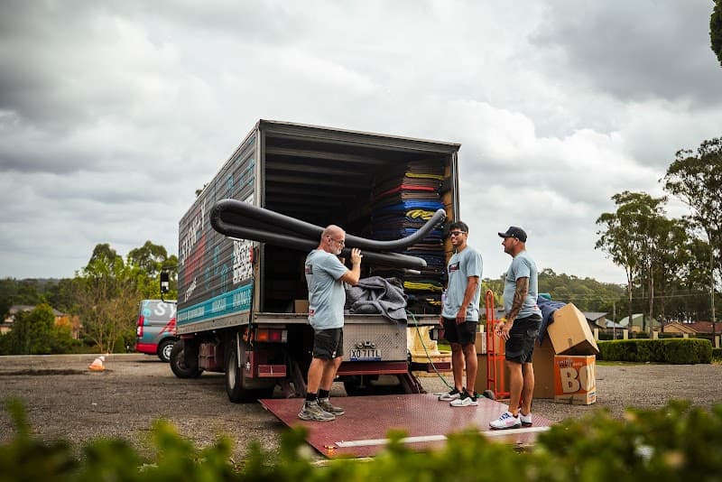 Sydney Moving & Storage removalist work in Sydney