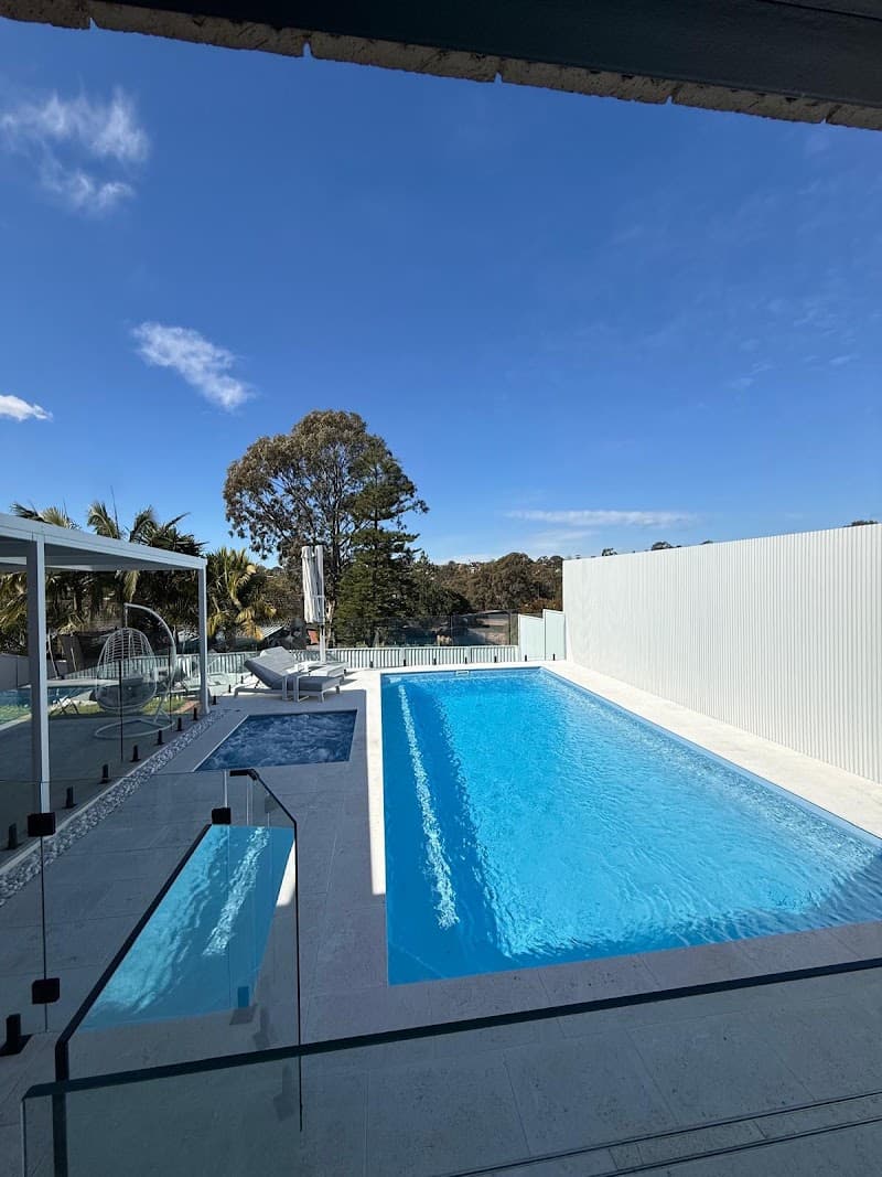 Sydney Poolscapes pool builder work in Penrith
