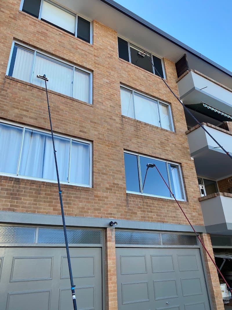 Sydney Sparkles gutter cleaning work in Darlinghurst