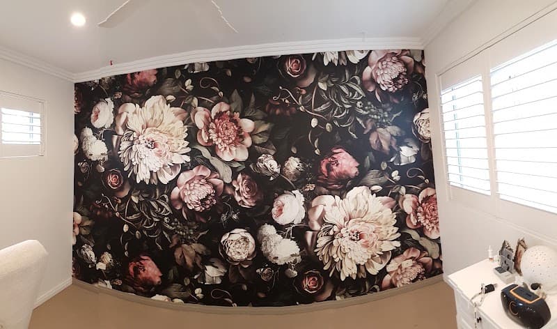 Sydney Wall Murals & Wallpapering / Crème De La Crème Décor Painters & Decorators painter work in Queenscliff