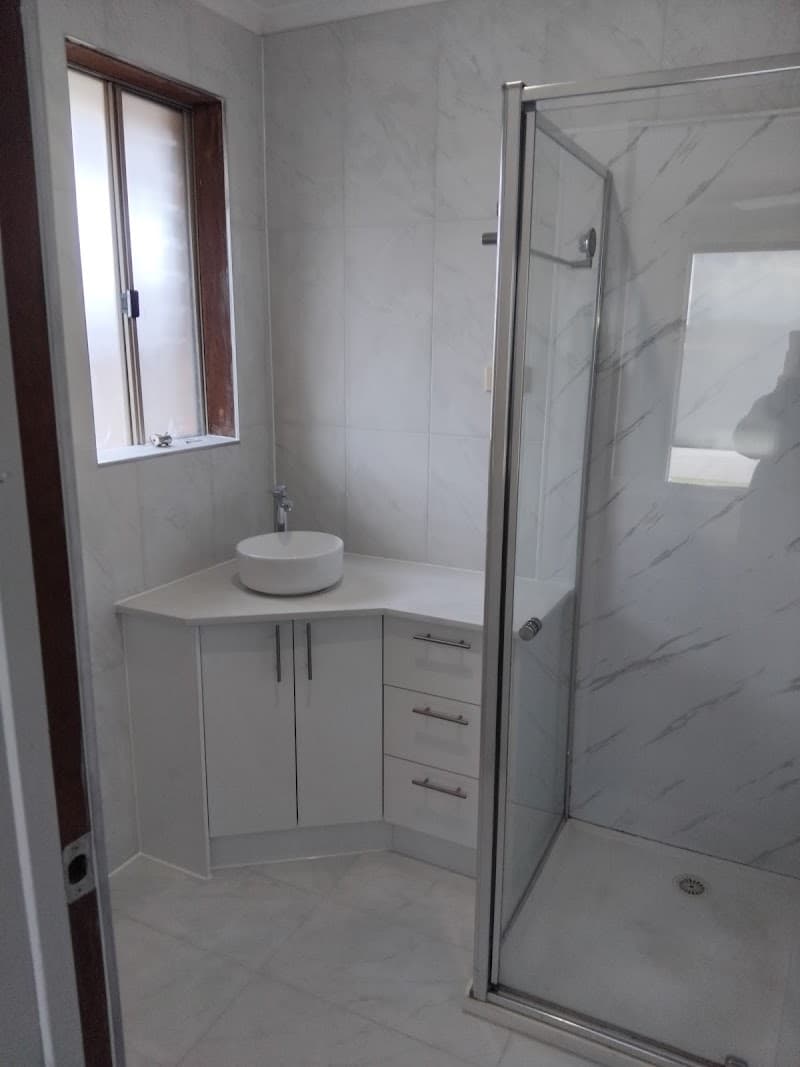 Taniwal Tiling tiling work in Hampton Park